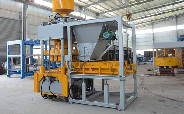 靜壓制磚機(jī)
