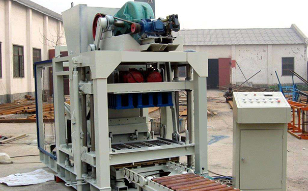 水泥磚機